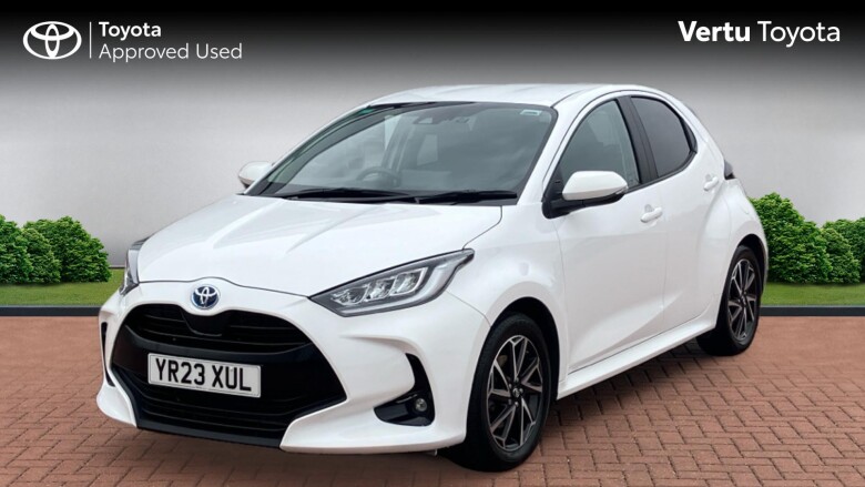 Toyota Yaris 1.5 Hybrid Design 5dr CVT Hybrid Hatchback